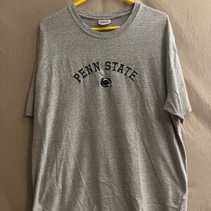 Hanes heavyweight Penn State Embroidered Tee L